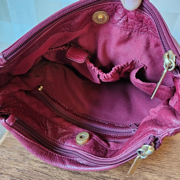 Stone Mountain Burgundy Red Pebbled Leather Hobo Shoulder Bag Purse Pockets Gold - Picture 5 of 7